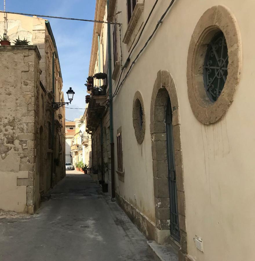 A 100 Passi Da Calarossa